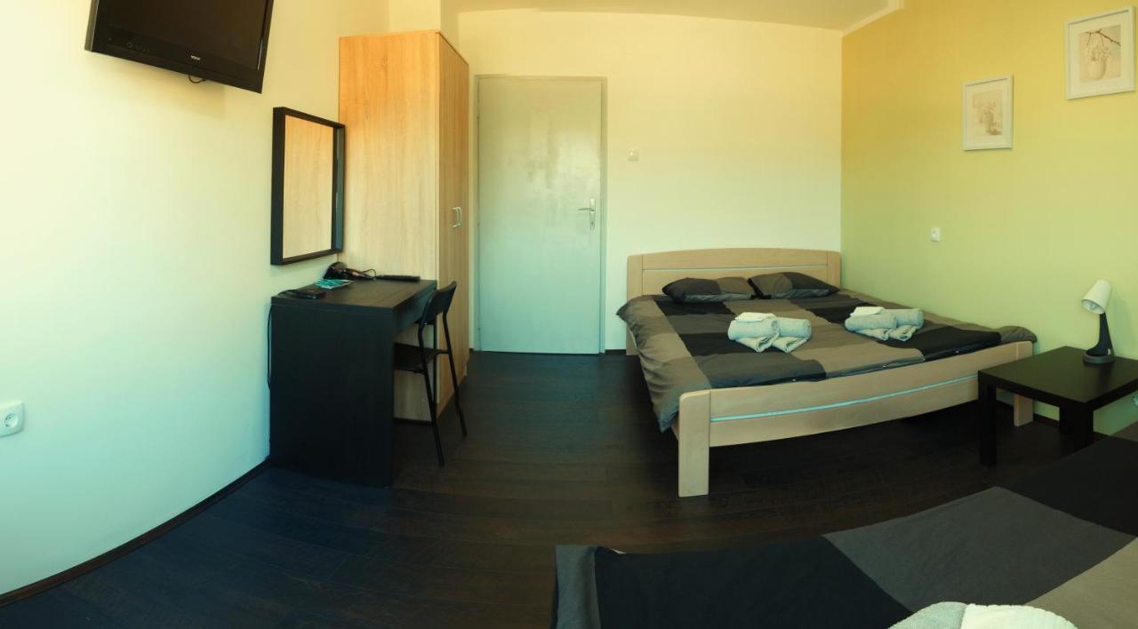 Apartman Terassa Donji Milanovac Exteriör bild