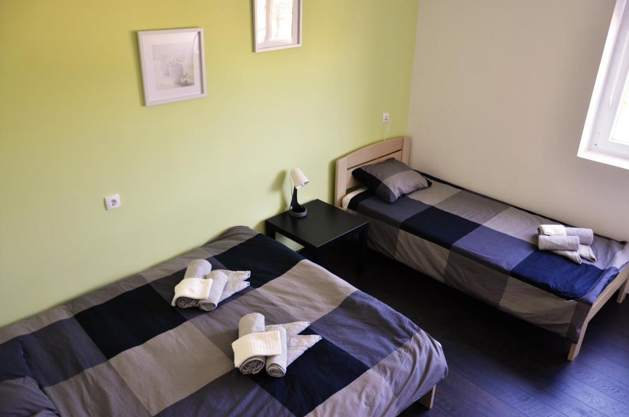 Apartman Terassa Donji Milanovac Exteriör bild