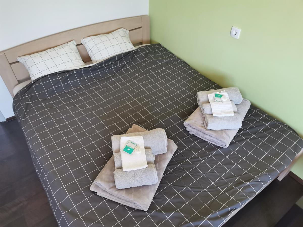 Apartman Terassa Donji Milanovac Exteriör bild